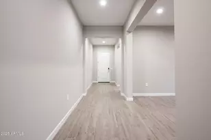 21307 N 59th Ter, Phoenix, AZ 85054 - Photo 24