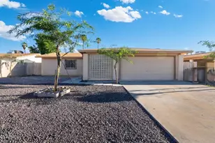 1121 W Halstead Dr, Phoenix, AZ 85023 - Photo 1