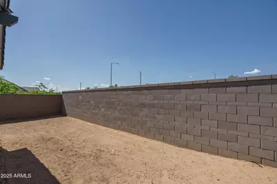 15800 W Georgia Drive, Surprise, AZ 85379 - Photo 30