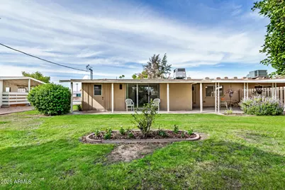 10535 W Clair Drive, Sun City, AZ 85351 - Photo 22