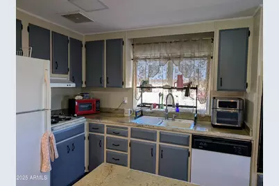 7300 N 51st Avenue #B238, Glendale, AZ 85301 - Photo 2