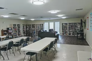 7300 N 51st Ave, Glendale, AZ 85301 - Photo 22