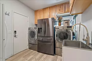 890 E Heather Dr, San Tan Valley, AZ 85140 - Photo 32