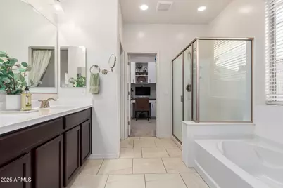 22173 N 101st Drive, Peoria, AZ 85383 - Photo 12