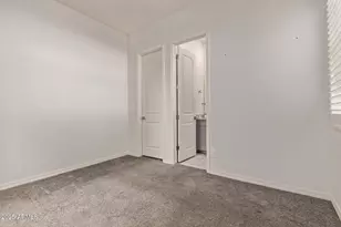 279 E Aster Dr, Chandler, AZ 85286 - Photo 16