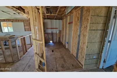 26700 S Grandview Drive, Congress, AZ 85332 - Photo 12