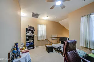 754 N Laguna Dr, Gilbert, AZ 85233 - Photo 12