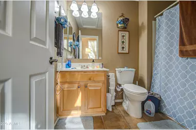 754 N Laguna Drive, Gilbert, AZ 85233 - Photo 14