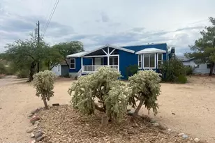 19768 E Squaw Valley Dr, Black Canyon City, AZ 85324 - Photo 1