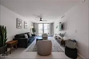 7625 E Camelback Rd, Scottsdale, AZ 85251 - Photo 10