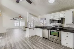 2938 E Tonto Ln, Phoenix, AZ 85050 - Photo 8