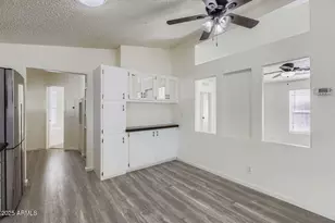 2938 E Tonto Ln, Phoenix, AZ 85050 - Photo 10