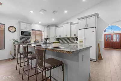 26637 S New Town Drive, Sun Lakes, AZ 85248 - Photo 12