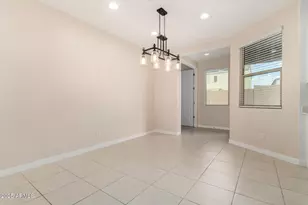 12324 W Wagon Wheel Dr, Glendale, AZ 85307 - Photo 10