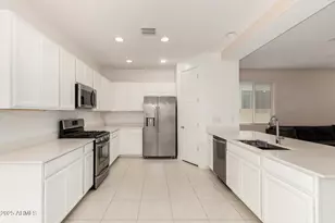 12324 W Wagon Wheel Dr, Glendale, AZ 85307 - Photo 8