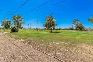 12248 N 105th Ave, Sun City, AZ 85351 - Photo 4