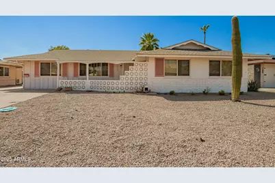12248 N 105th Avenue, Sun City, AZ 85351 - Photo 2