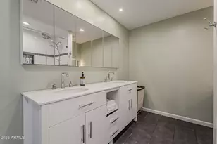 2151 E Aurelius Ave, Phoenix, AZ 85020 - Photo 20