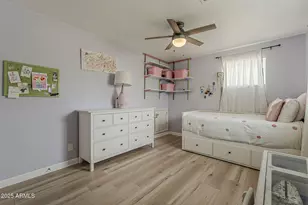 2151 E Aurelius Ave, Phoenix, AZ 85020 - Photo 28