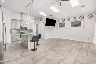 2058 W Dobbins Road, Phoenix, AZ 85041 - Photo 10