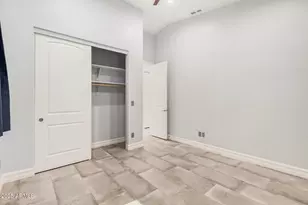 2058 W Dobbins Rd, Phoenix, AZ 85041 - Photo 14