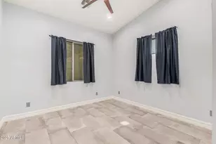 2058 W Dobbins Rd, Phoenix, AZ 85041 - Photo 12