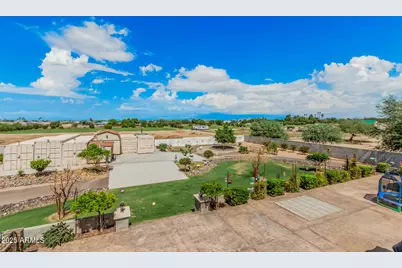 2058 W Dobbins Road, Phoenix, AZ 85041 - Photo 24