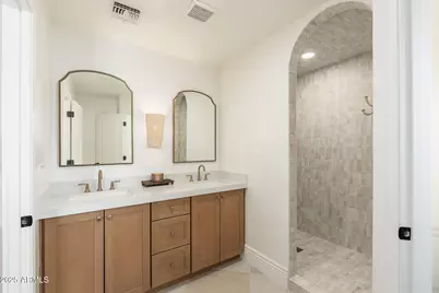 4030 E Fairmount Avenue, Phoenix, AZ 85018 - Photo 22