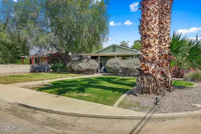 4201 N 19th Street, Phoenix, AZ 85016 - Photo 2