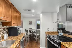 7817 E Valley Vista Dr, Scottsdale, AZ 85250 - Photo 14
