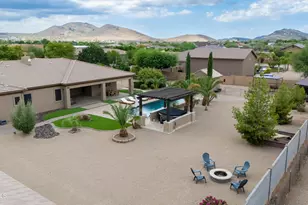 806 W Desert Ranch Rd, Phoenix, AZ 85086 - Photo 14