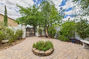 806 W Desert Ranch Rd, Phoenix, AZ 85086 - Photo 14