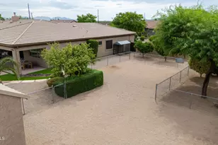 806 W Desert Ranch Rd, Phoenix, AZ 85086 - Photo 10