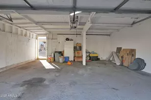 3356 W Mauna Loa Ln, Phoenix, AZ 85053 - Photo 22