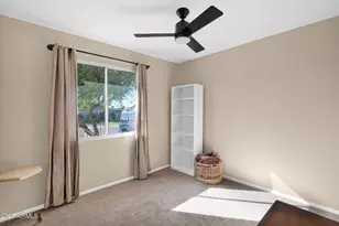 3356 W Mauna Loa Ln, Phoenix, AZ 85053 - Photo 6