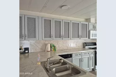 10955 N 79th Avenue #163, Glendale, AZ 85303 - Photo 18