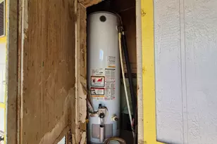 10955 N 79th Ave, Glendale, AZ 85303 - Photo 24