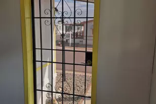 10955 N 79th Ave, Glendale, AZ 85303 - Photo 16