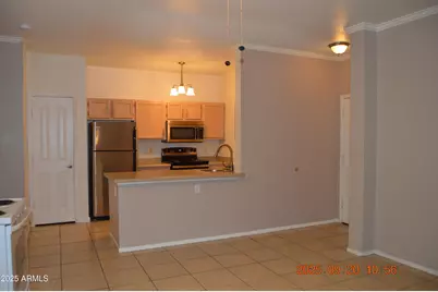 16013 S Desert Foothills Parkway #1067, Phoenix, AZ 85048 - Photo 6