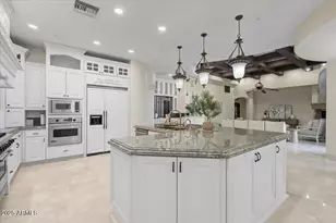 4037 N Pinnacle Hills Cir, Mesa, AZ 85207 - Photo 16