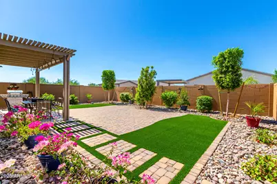 32026 N Wayne Lane, San Tan Valley, AZ 85143 - Photo 2