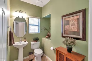 3966 E Melinda Dr, Phoenix, AZ 85050 - Photo 8