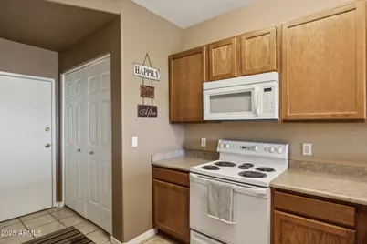 6535 E Superstition Springs Boulevard #109, Mesa, AZ 85206 - Photo 10
