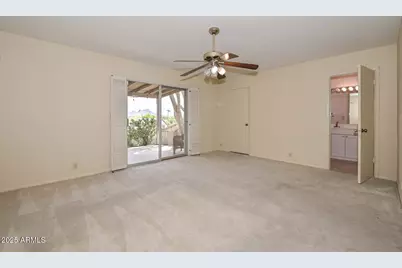 13013 N Surrey Circle, Phoenix, AZ 85029 - Photo 16