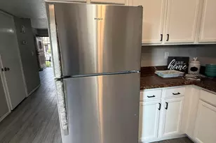 7977 W Wacker Rd, Peoria, AZ 85381 - Photo 2