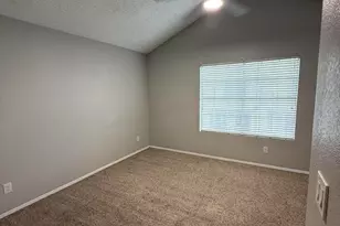 7977 W Wacker Rd, Peoria, AZ 85381 - Photo 10