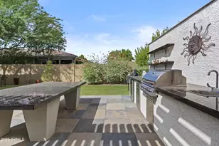 17268 W Straight Arrow Ln, Surprise, AZ 85387 - Photo 44