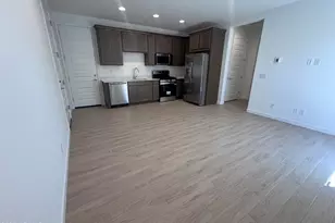 23333 W Mobile Ln, Buckeye, AZ 85326 - Photo 8