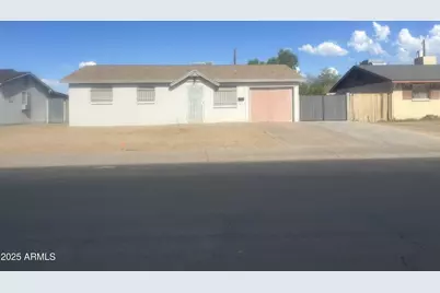 3823 N 81st Avenue, Phoenix, AZ 85033 - Photo 1