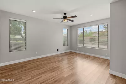 2403 W Kit Carson Court, Phoenix, AZ 85086 - Photo 10